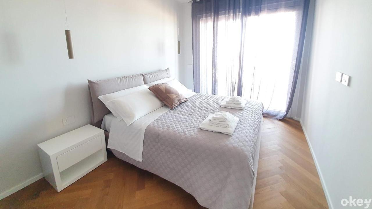 Seven Seas Luxury Apartments - Bari San Girolamo Exterior photo