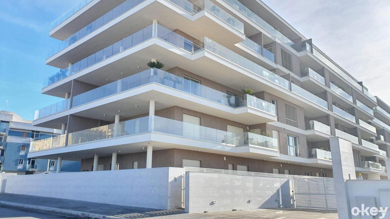 Seven Seas Luxury Apartments - Bari San Girolamo Exterior photo