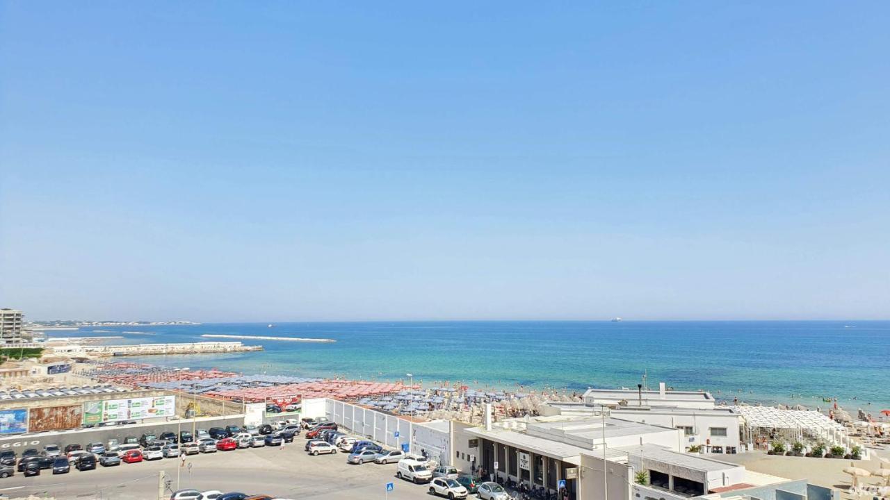 Seven Seas Luxury Apartments - Bari San Girolamo Exterior photo